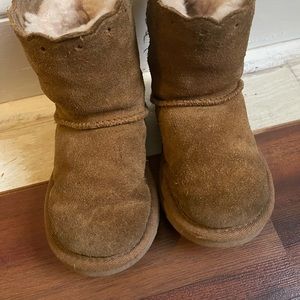 Toddler ugg